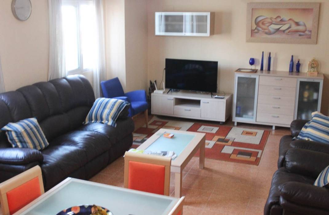 Resale - Apartment - Guardamar del Segura - El Eden