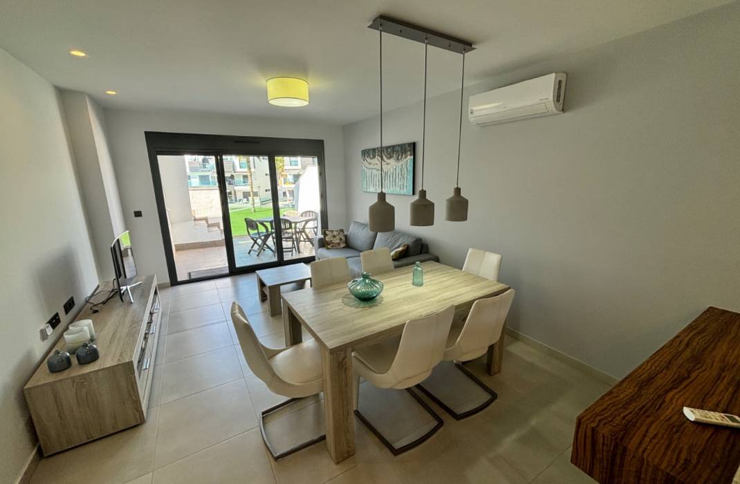 Resale - Apartment - Guardamar del Segura - El Raso