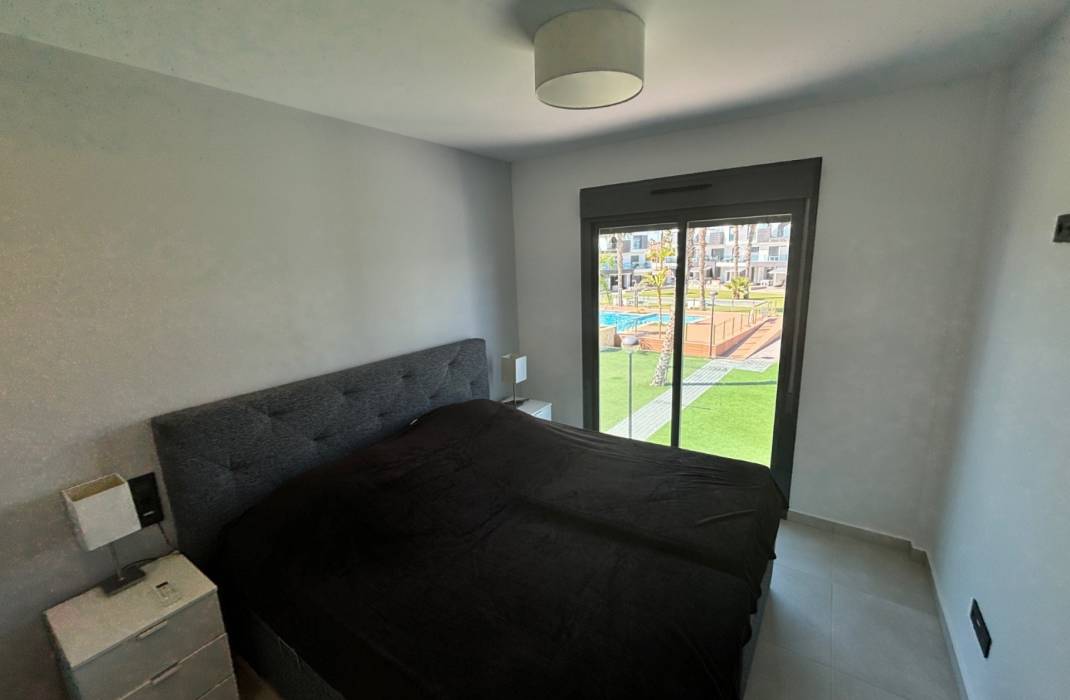 Resale - Apartment - Guardamar del Segura - El Raso