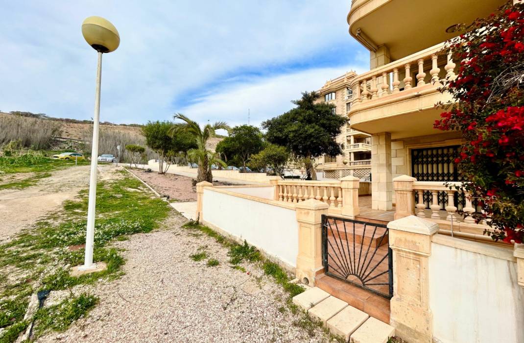 Resale - Apartment - Guardamar del Segura - Guardamar