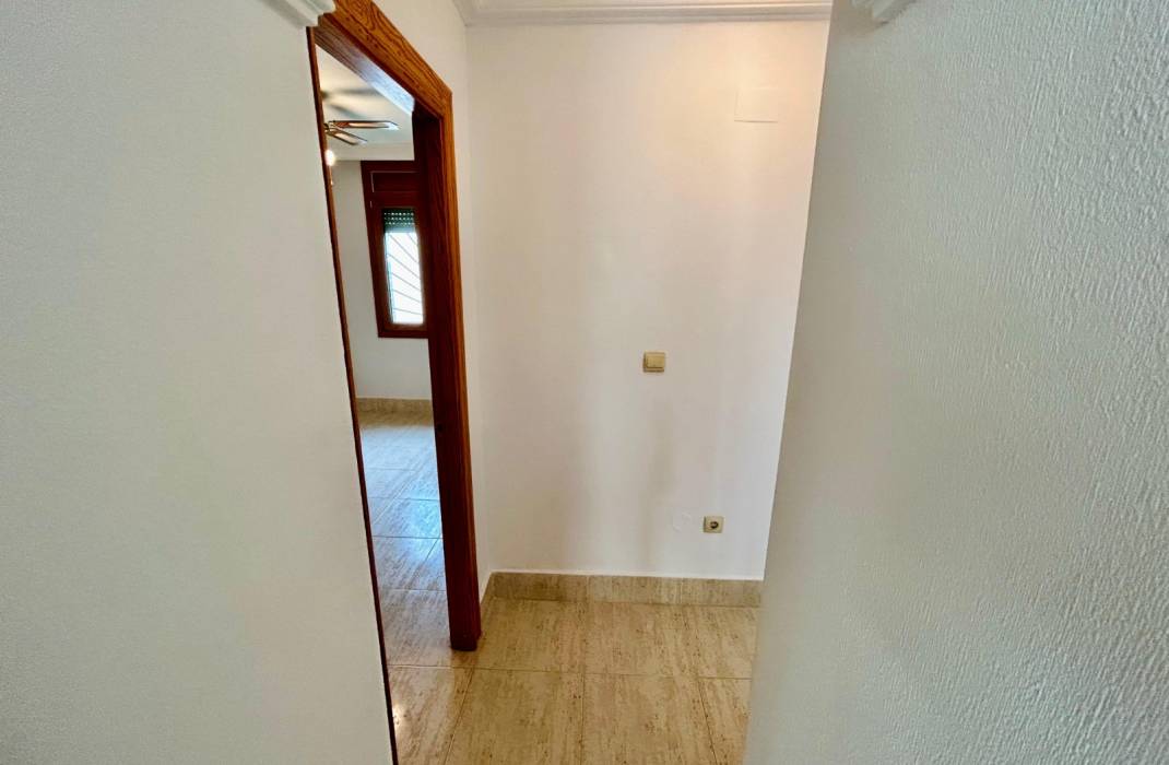 Resale - Apartment - Guardamar del Segura - Guardamar