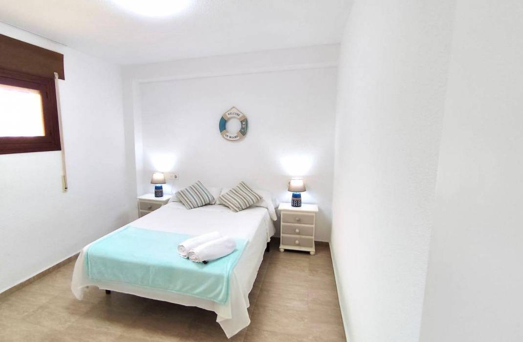 Resale - Apartment - Guardamar del Segura - Pinomar