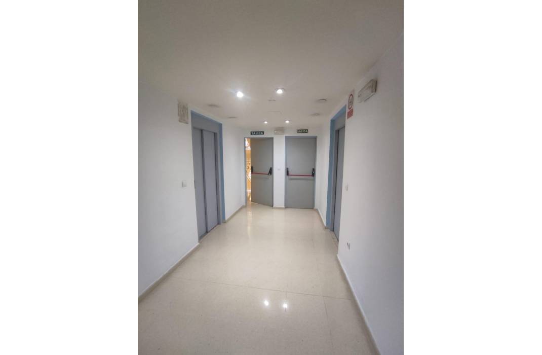 Resale - Apartment - Guardamar del Segura - Pueblo