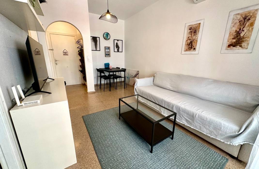 Resale - Apartment - Guardamar del Segura - Pueblo