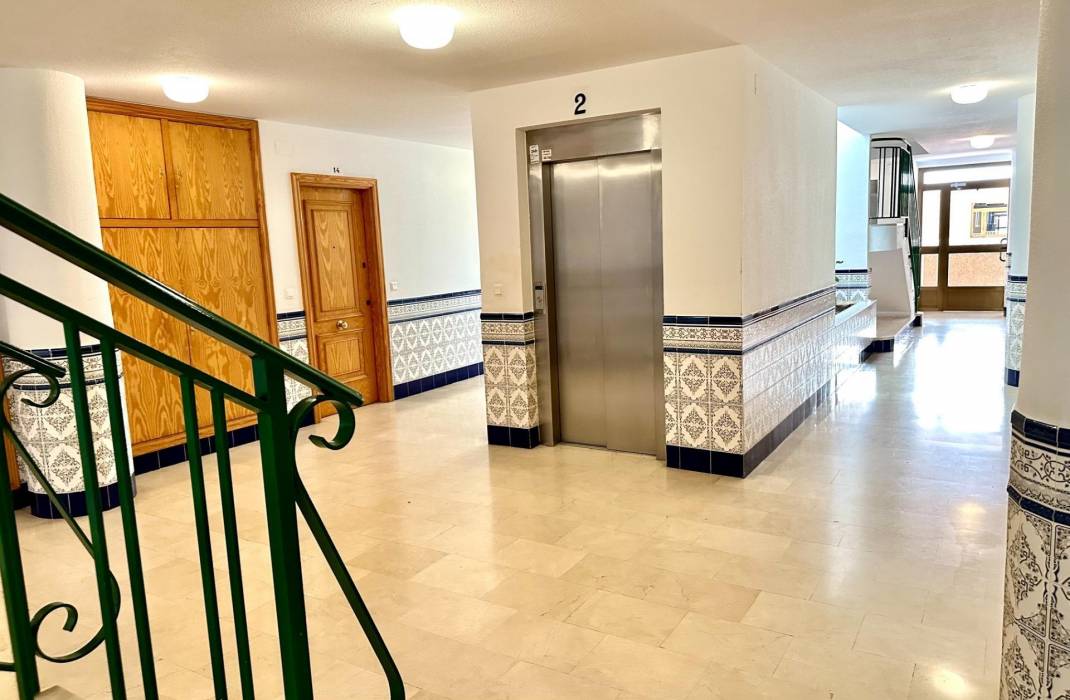 Resale - Apartment - Guardamar del Segura - Pueblo