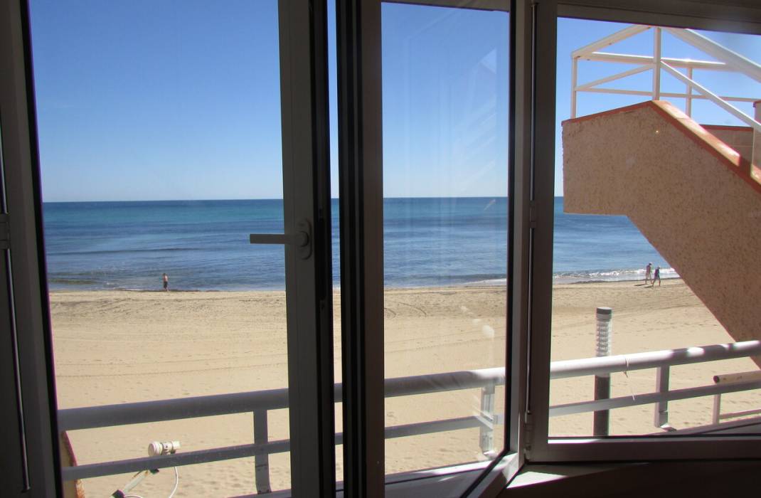 Resale - Apartment - La Mata