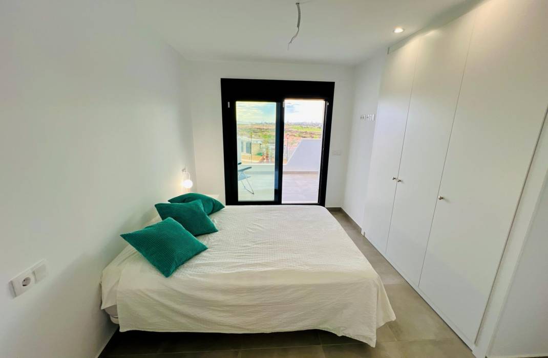 Resale - Apartment - Los Alcázares - Dolores de Pacheco-Santa Rosalía