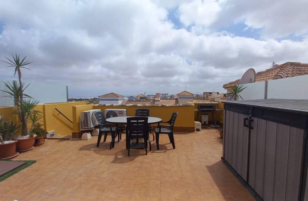 Resale - Apartment - Los Montesinos - La Herrada