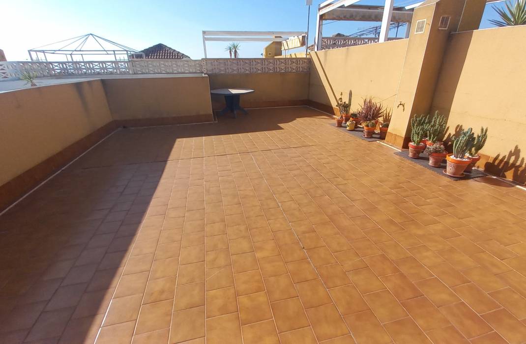 Resale - Apartment - Los Montesinos - La Herrada