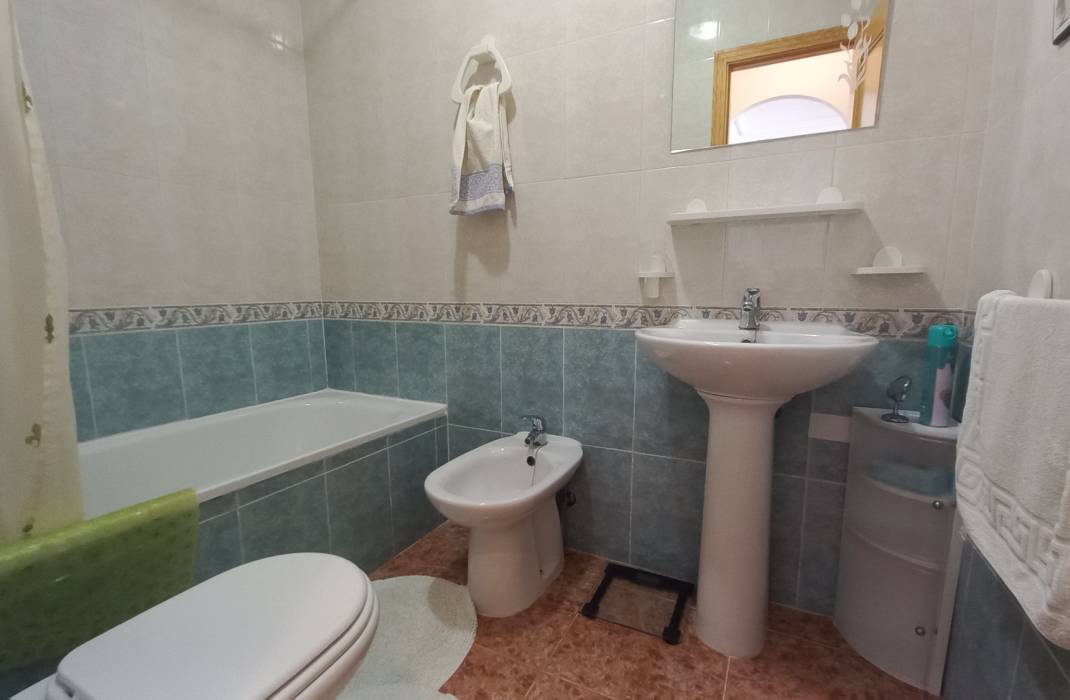 Resale - Apartment - Los Montesinos - La Herrada