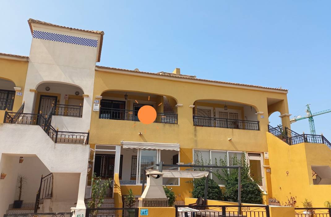 Resale - Apartment - Los Montesinos - La Herrada
