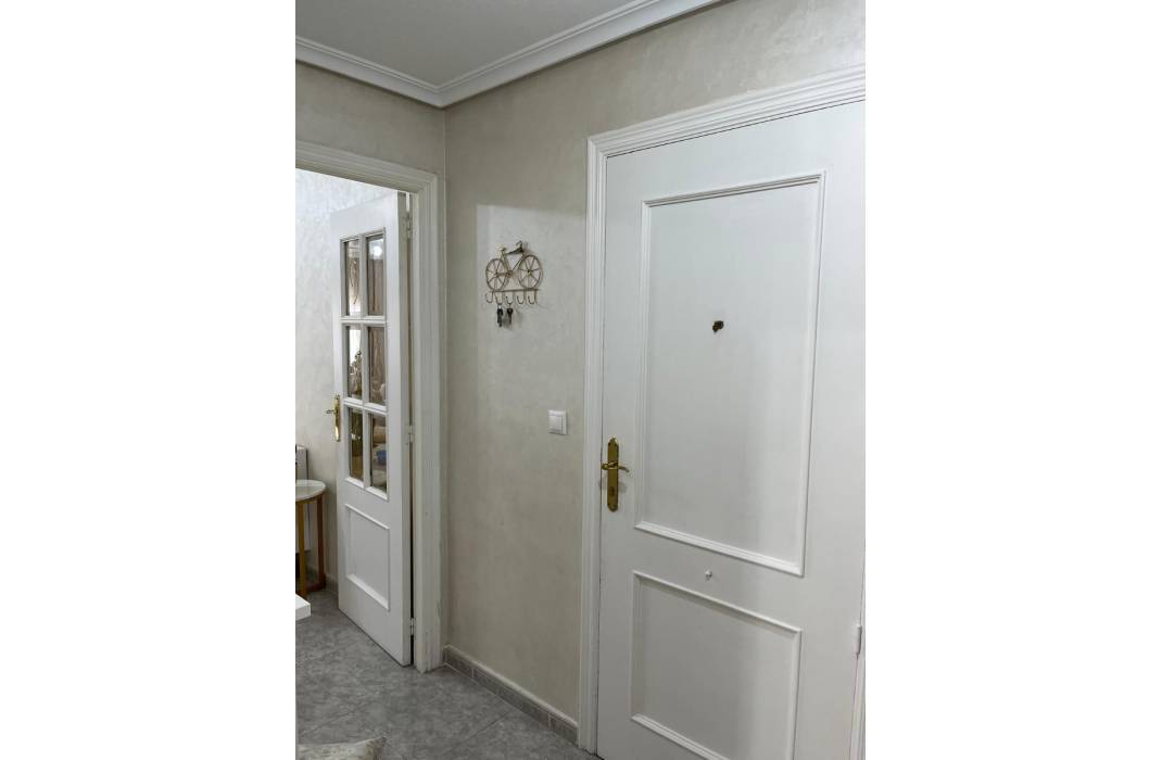 Resale - Apartment - Los Montesinos