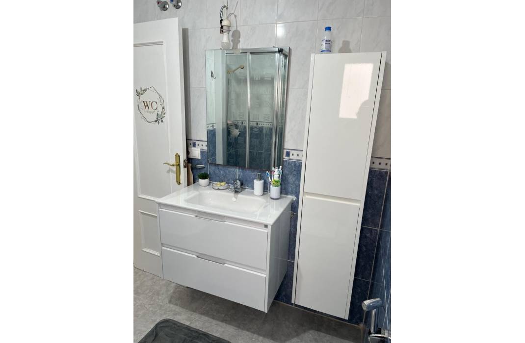 Resale - Apartment - Los Montesinos