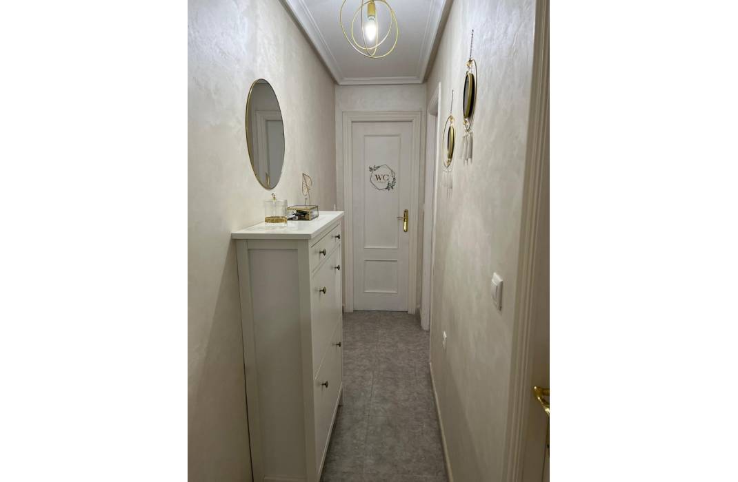 Resale - Apartment - Los Montesinos