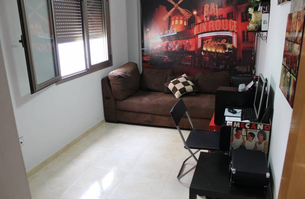 Resale - Apartment - Los Montesinos