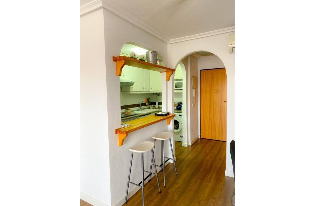 Resale - Apartment - Mil Palmeras