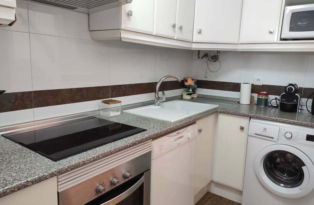 Resale - Apartment - Mil Palmeras