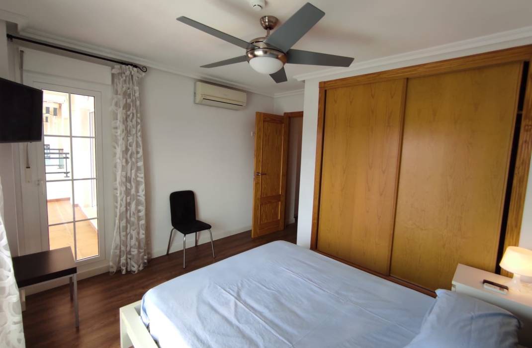 Resale - Apartment - Mil Palmeras