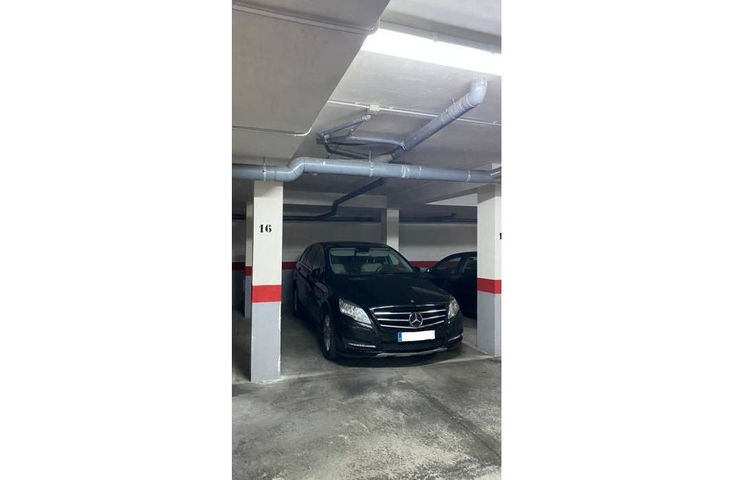 Resale - Apartment - Mil Palmeras