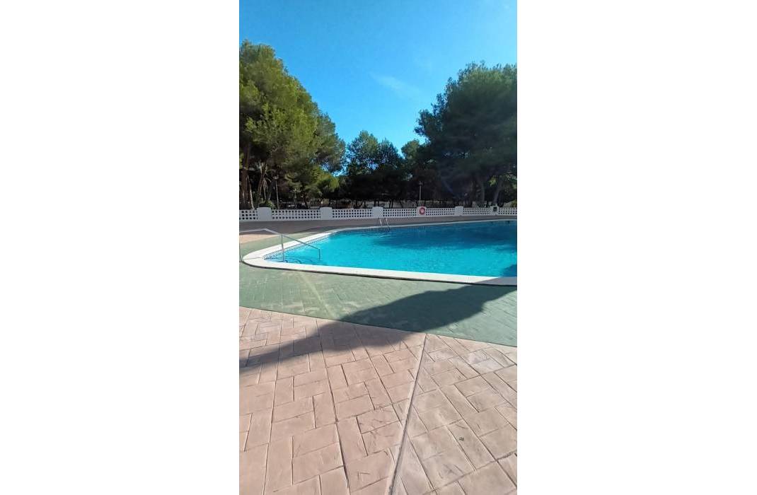 Resale - Apartment - Orihuela Costa - Altos de Campoamor