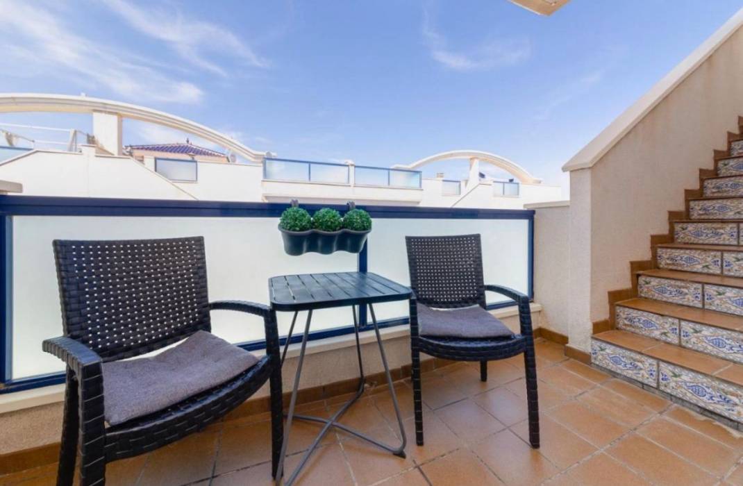 Resale - Apartment - Orihuela Costa - Cabo Roig