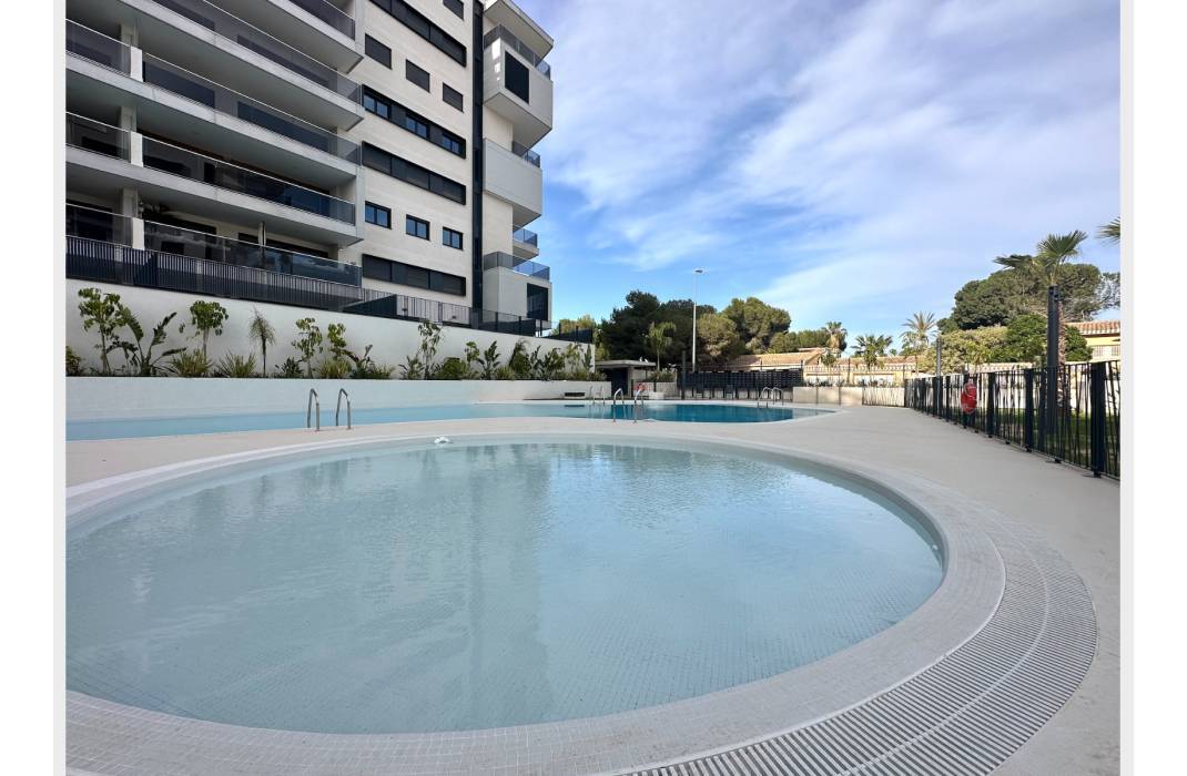 Resale - Apartment - Orihuela Costa - Dehesa de campoamor