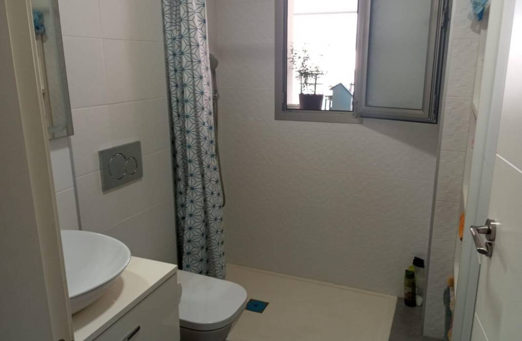 Resale - Apartment - Orihuela Costa - La Zenia