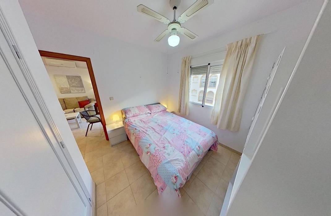 Resale - Apartment - Orihuela Costa - La Zenia