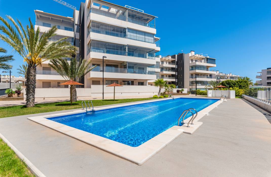 Resale - Apartment - Orihuela Costa - Los Dolses