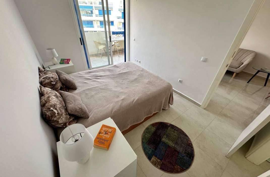 Resale - Apartment - Orihuela Costa - Punta Prima