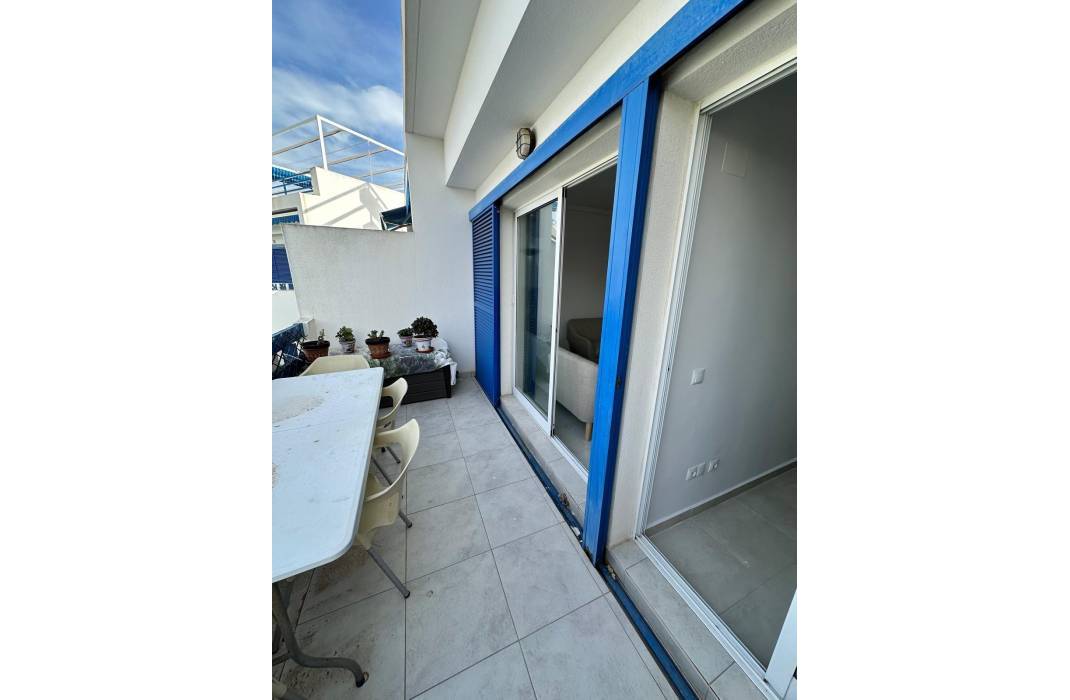 Resale - Apartment - Orihuela Costa - Punta Prima