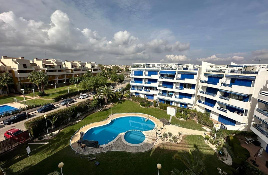 Resale - Apartment - Orihuela Costa - Punta Prima