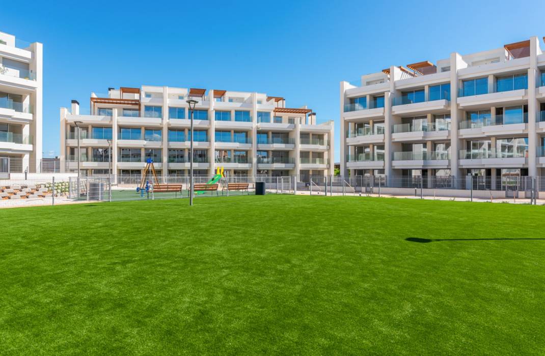 Resale - Apartment - Orihuela Costa - Villamartn