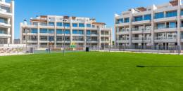 Resale - Apartment - Orihuela Costa - Villamartn