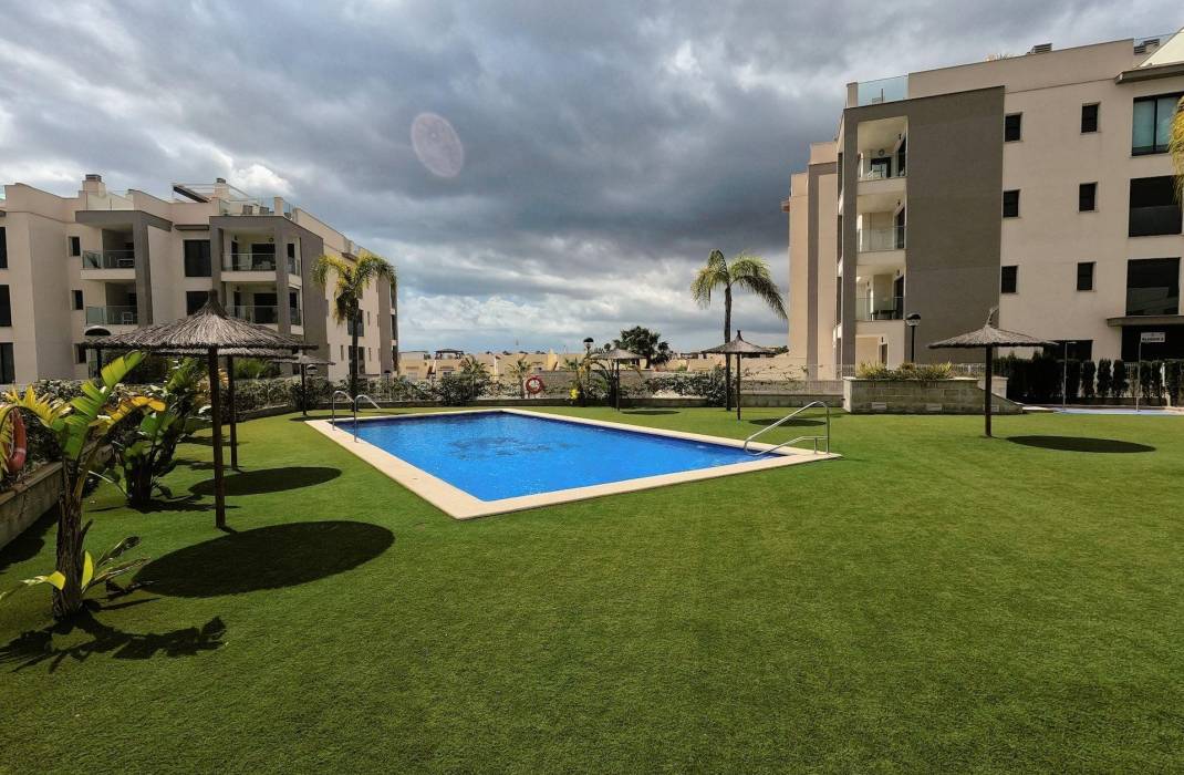 Resale - Apartment - Orihuela Costa - Villamartin