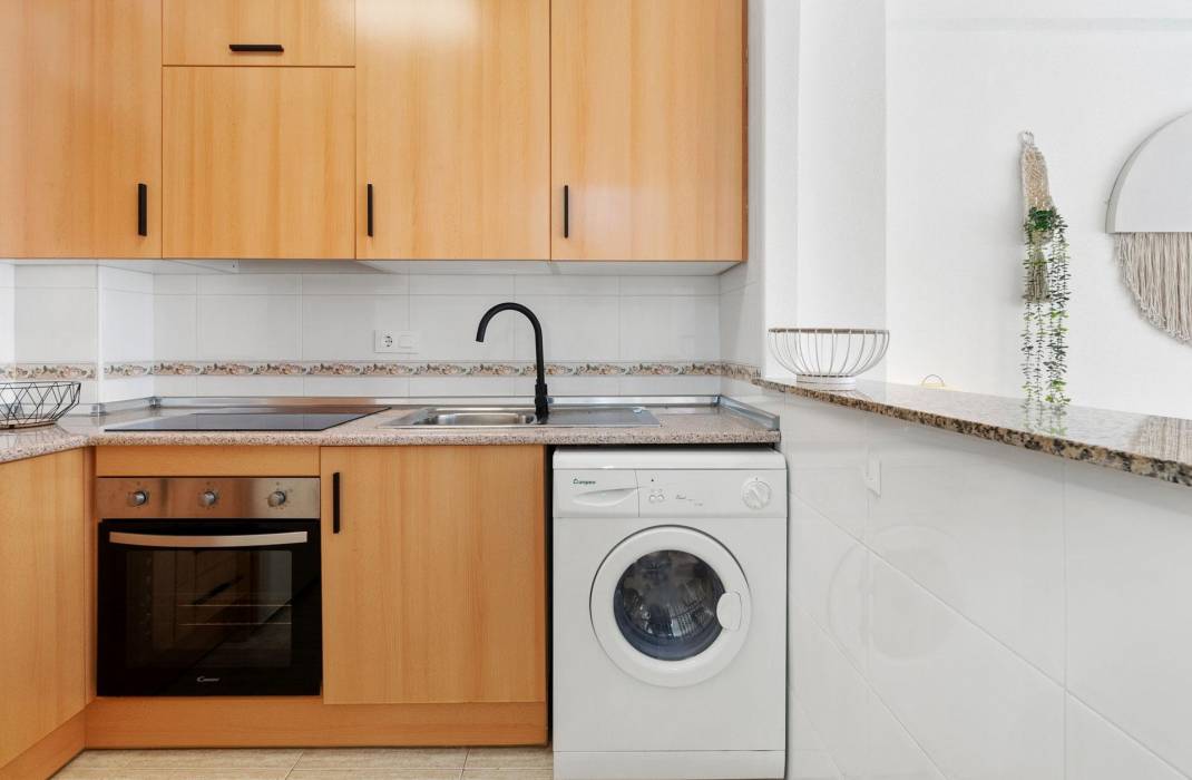 Resale - Apartment - Orihuela Costa