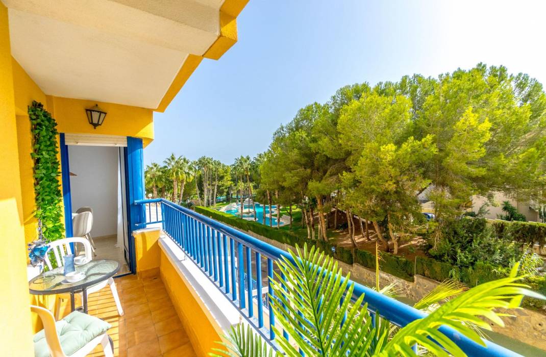 Resale - Apartment - Orihuela Costa