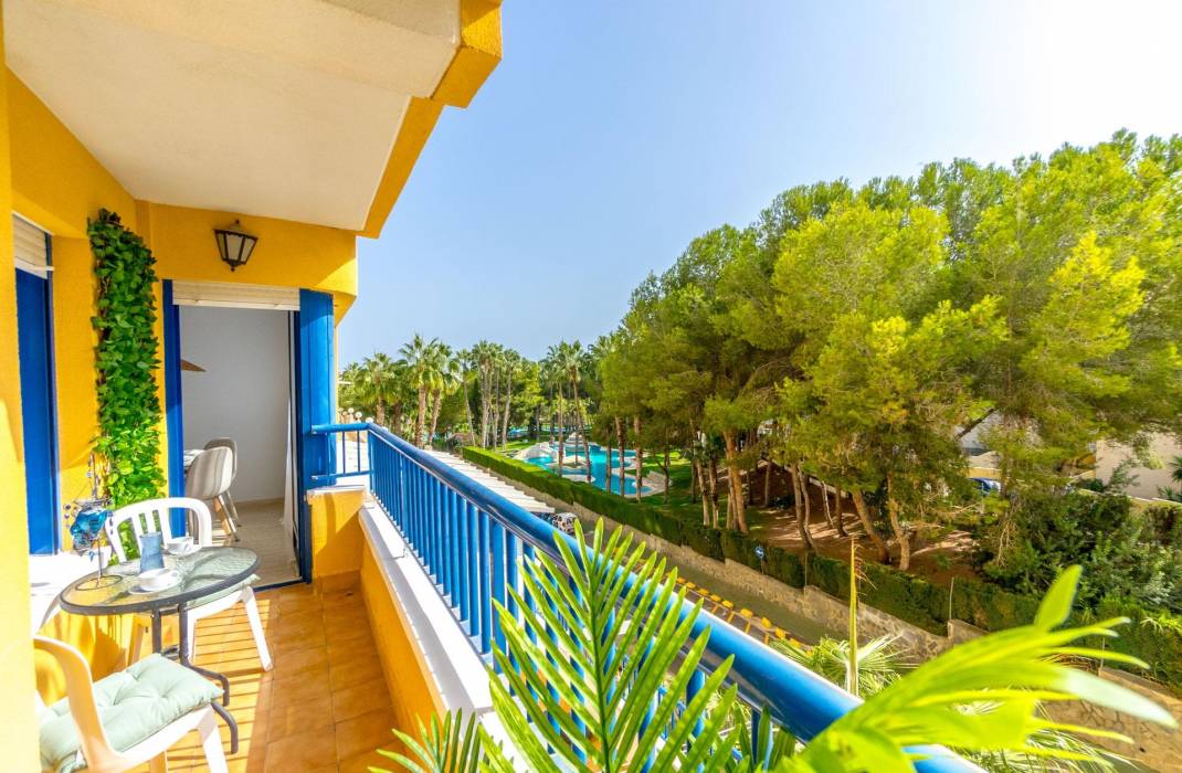 Resale - Apartment - Orihuela Costa