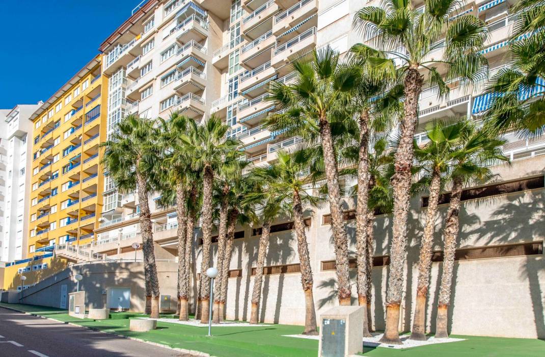 Resale - Apartment - Orihuela Costa