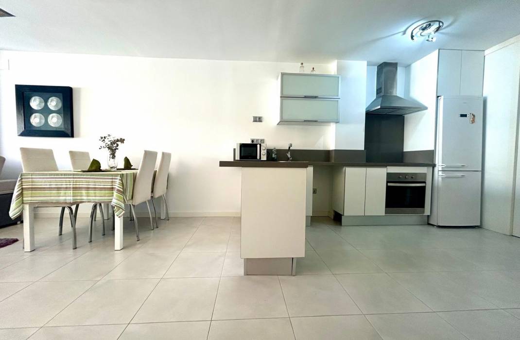 Resale - Apartment - Orihuela Costa