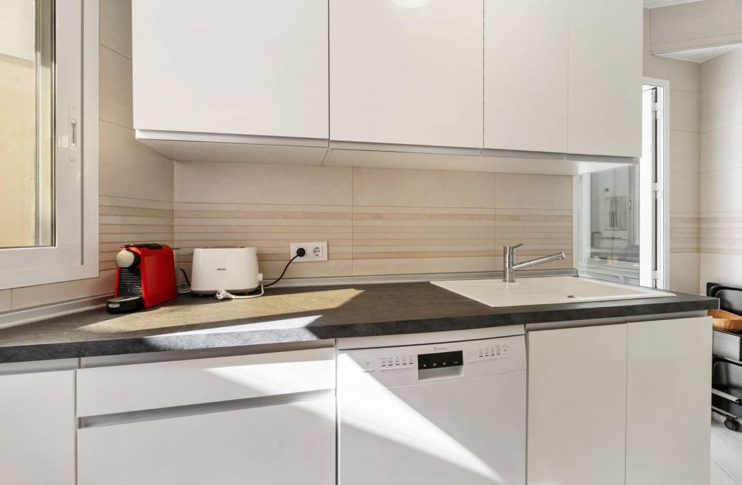 Resale - Apartment - Orihuela Costa
