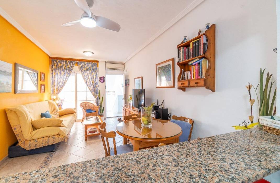 Resale - Apartment - Orihuela Costa