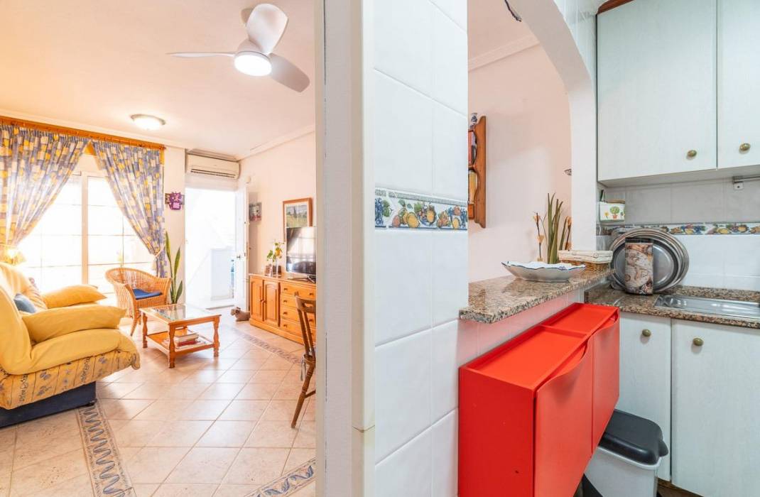 Resale - Apartment - Orihuela Costa