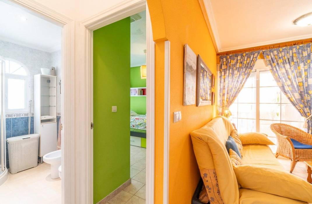Resale - Apartment - Orihuela Costa
