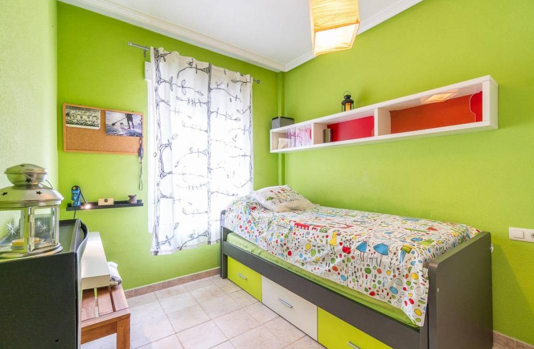 Resale - Apartment - Orihuela Costa