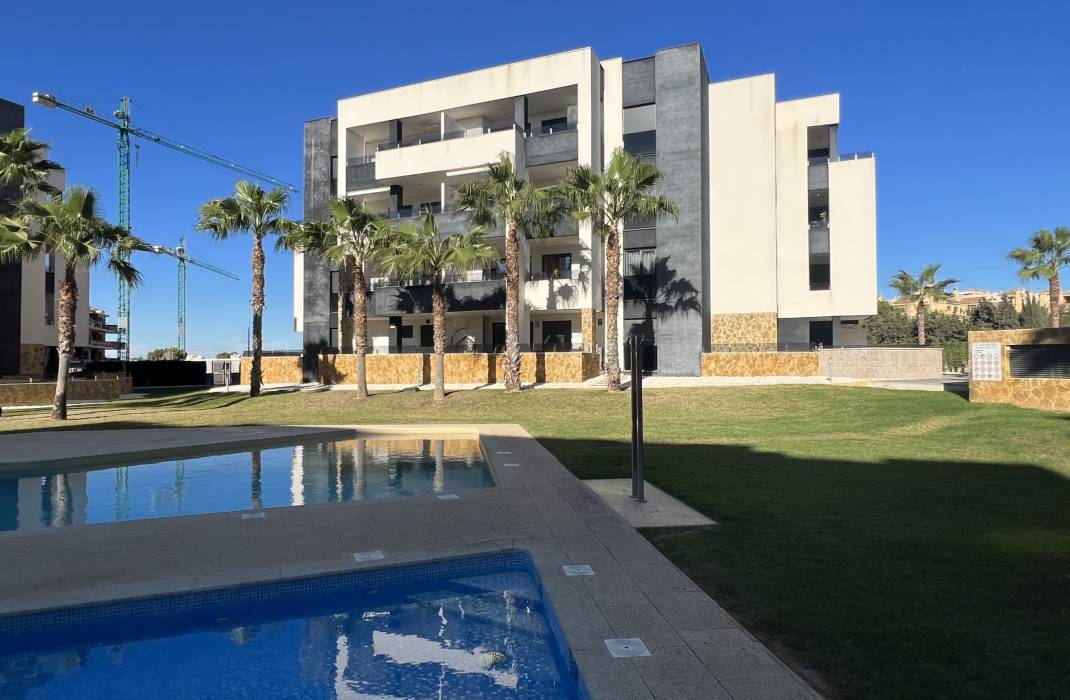Resale - Apartment - Orihuela Costa