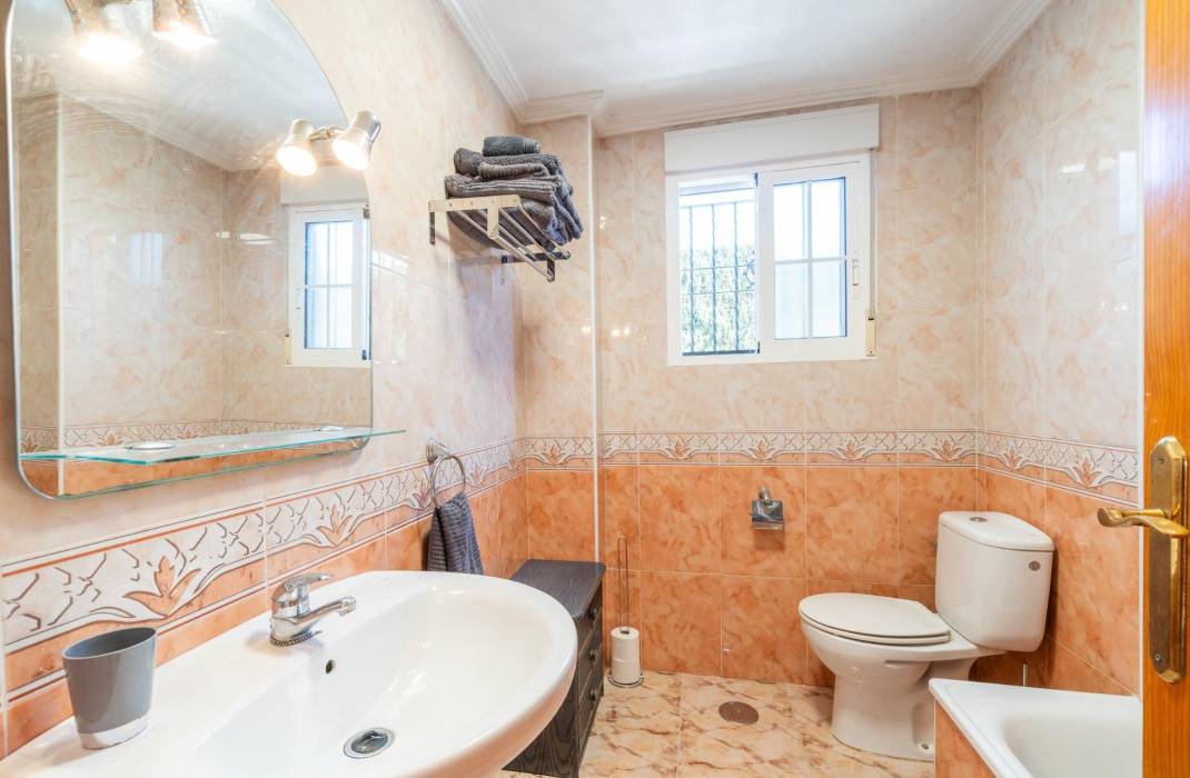 Resale - Apartment - Orihuela Costa