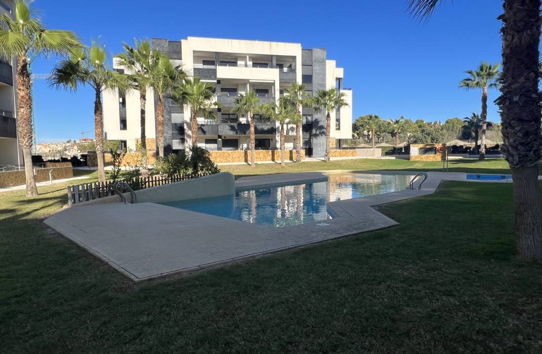 Resale - Apartment - Orihuela Costa