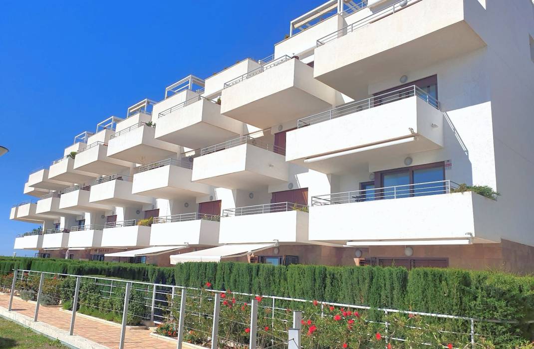 Resale - Apartment - Orihuela Costa