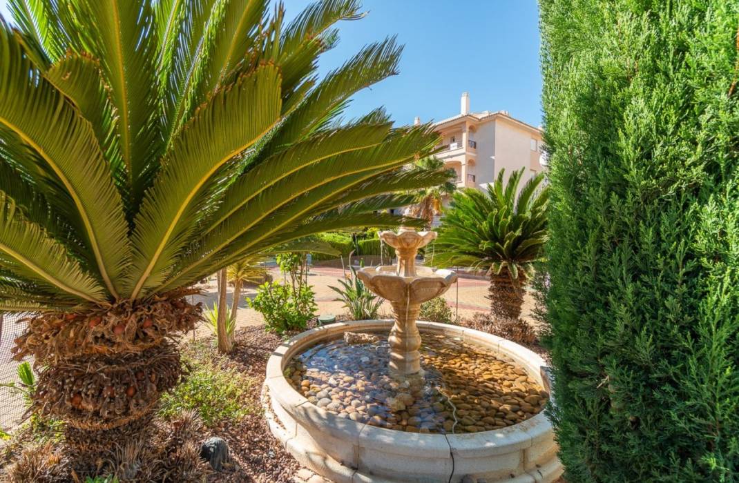 Resale - Apartment - Orihuela Costa